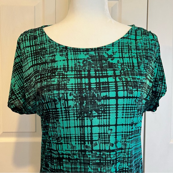 💛 Jaclyn Smith Black and Green Blouse / Top / Shirt - Small - Picture 2 of 7